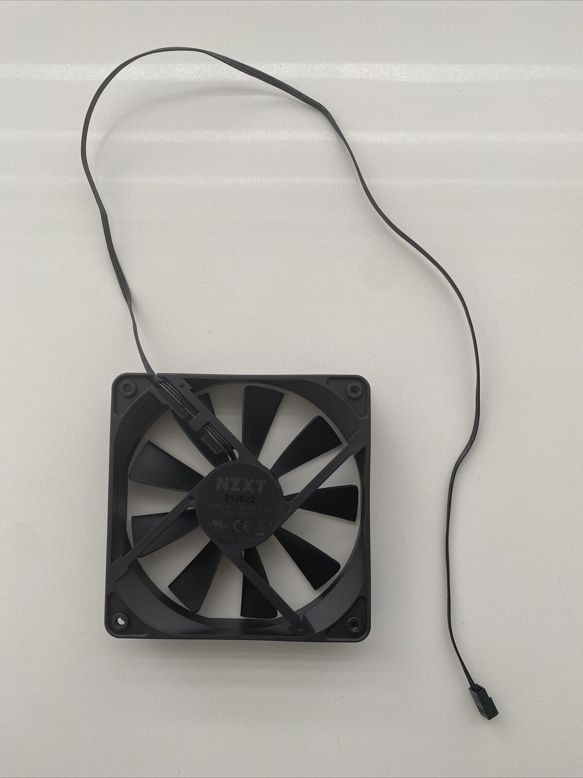 NZXT Rifle Bearing RF-AF12C-RB 12VDC 0.16A 120mm Case Fan
