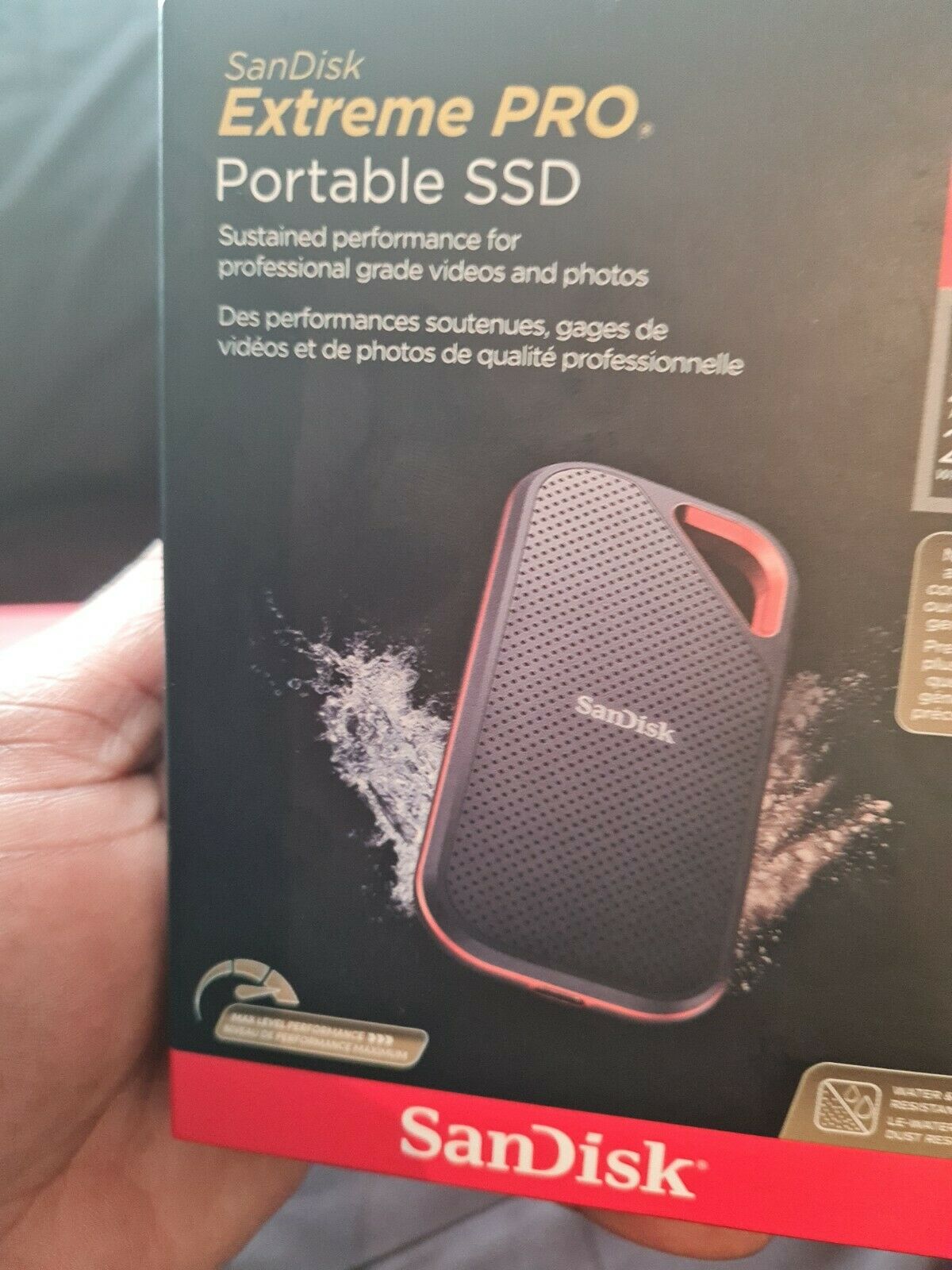 SANDISK EXTREME PRO PORTABLE 2TB HARD DISC SSD DEVICES BLACK