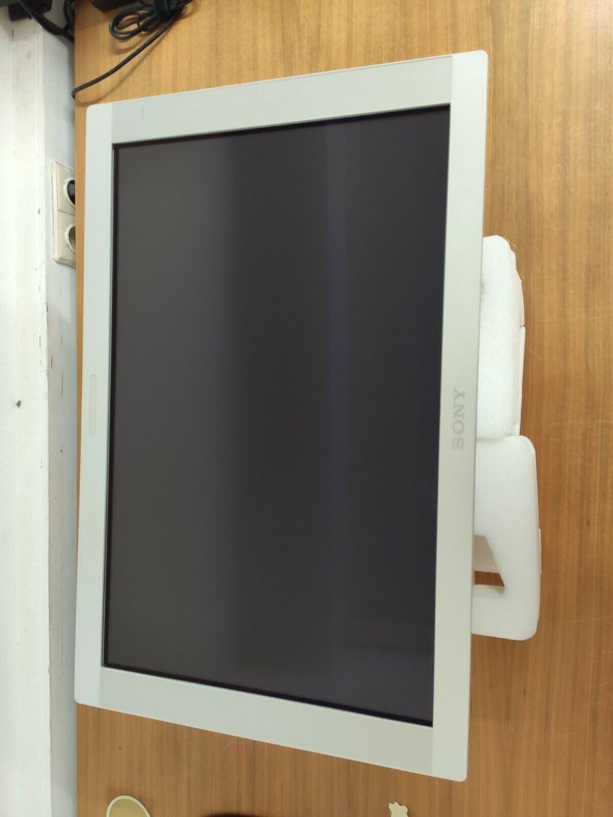 Sony LMD-2451MD (LMD2451MD) 4905524650792