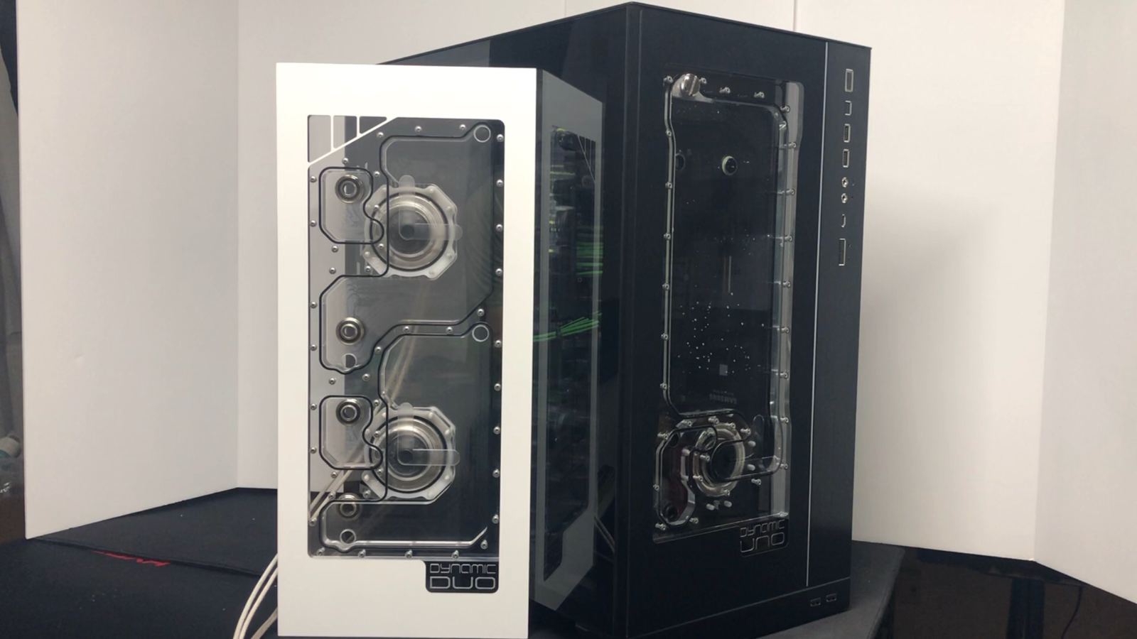 Dynamic DUO XL - Front Panel Acrylic Water Cooling Reservoir for D5 pump 011-XL