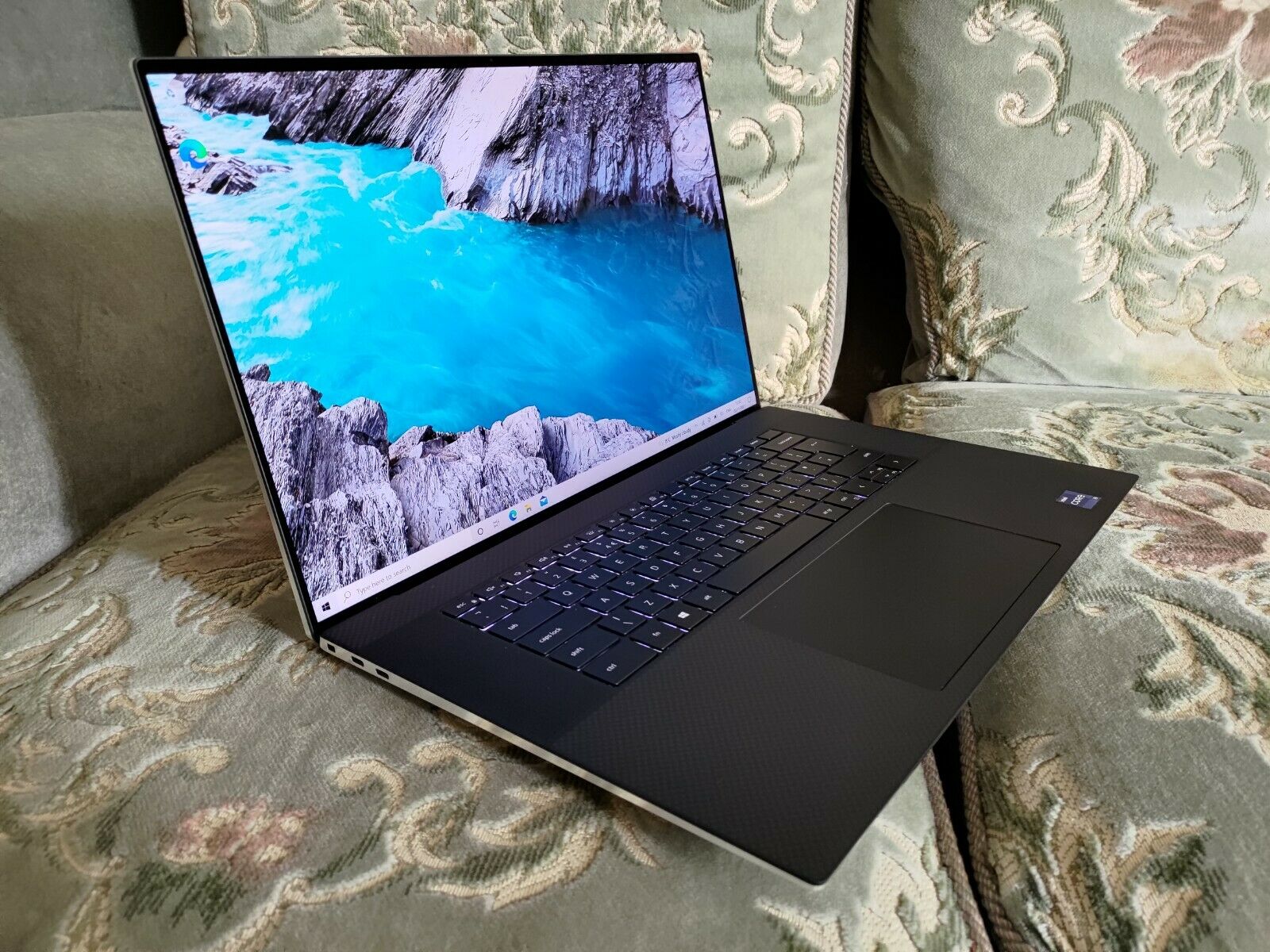 NEW Dell XPS 17 9710 UHD i9 11980HK 64GB RTX 3060 2TB Touch Ultrabook Laptop WTY