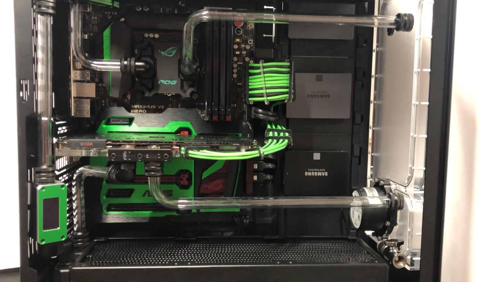 Dynamic UNO XL - Front Panel Acrylic Water Cooling Reservoir for D5 pump 011-XL
